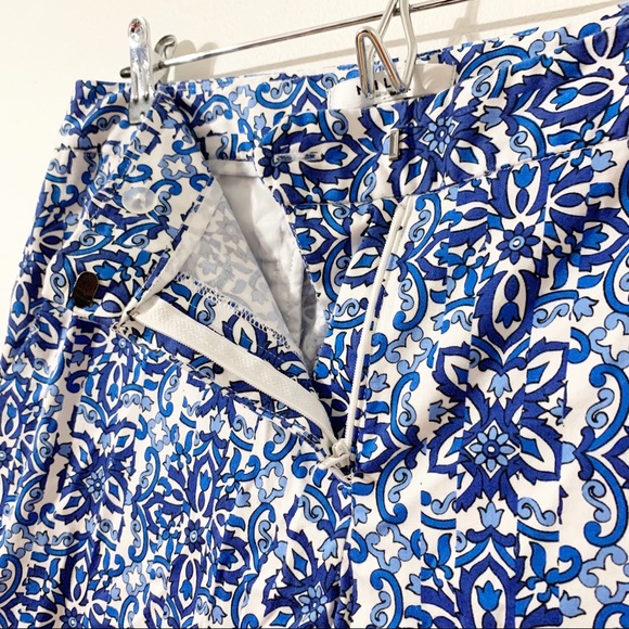 Milly for Designnation Cotton Floral Geometric Paisley Design Cropped Pants 💙🤍 - Picture 4 of 13